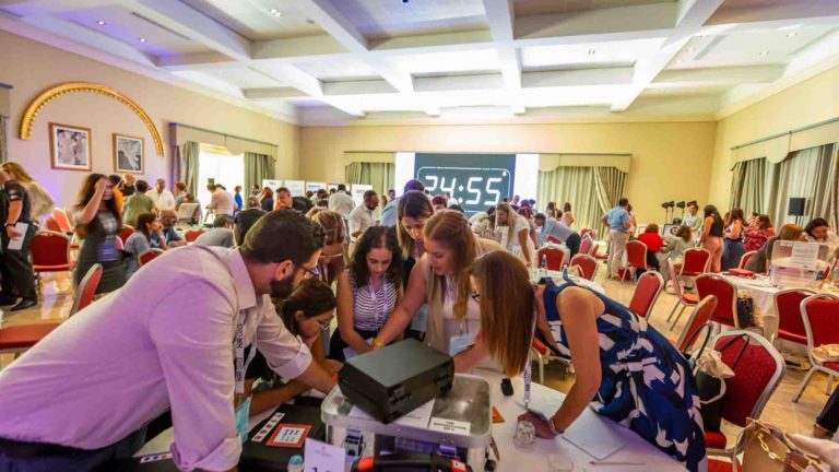 escape room team building activity