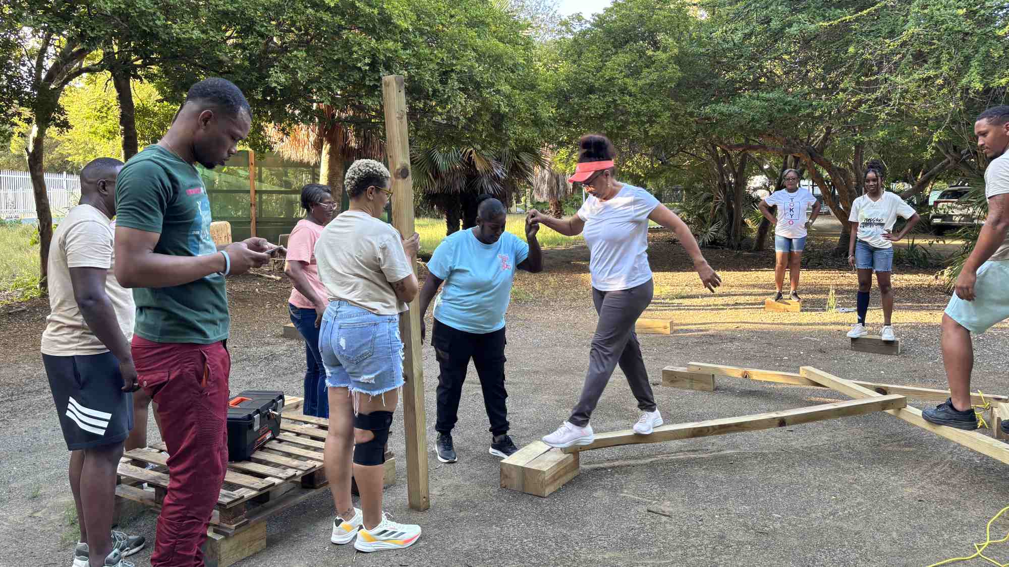 experiential team building activity treasure island catalyst curacao kooyman